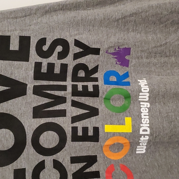 DISNEY PARKS 2019 racerback Rainbow zipper back Walt Disney World 2XL workout - Picture 6 of 6